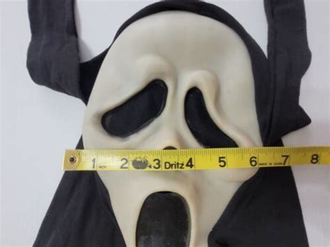 Vtg Gen 2 Scream Ghostface Mask Fun World Cotton Shroud Fantastic Faces ...