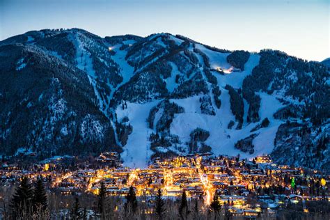 Best Ski Resorts in Colorado | Switchback Travel