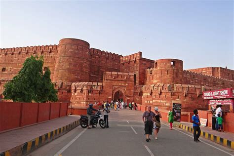 Agra Fort, India | Red Fort Agra, history, timings, entry fees