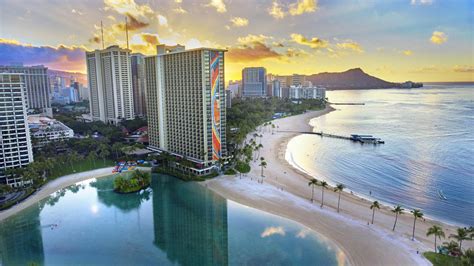 Hilton Hawaiian Village offers 'Suite Treat' promotion: Travel Weekly