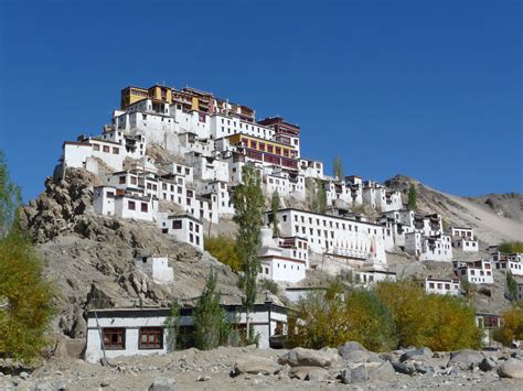 21-day trek in India, Ladakh region. 21-day trip. SNGM guide