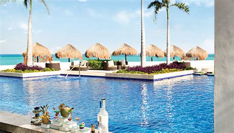 Hyatt Ziva Cancun | WestJet official site