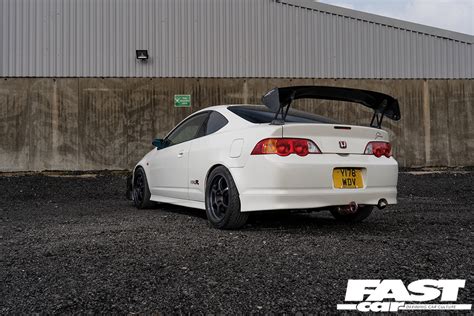 PUSHING THE LIMITS: MODIFIED INTEGRA TYPE R DC5 | Fast Car