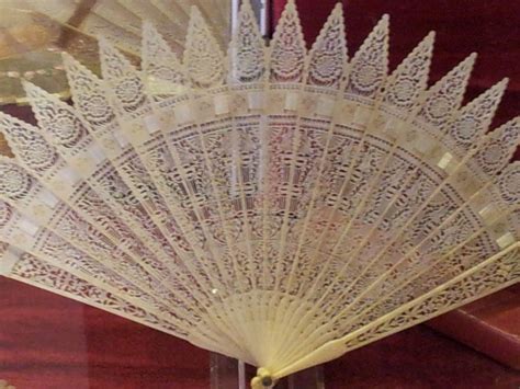 Fan Museum, Greenwich | Fan, Hand fan, Womens gloves