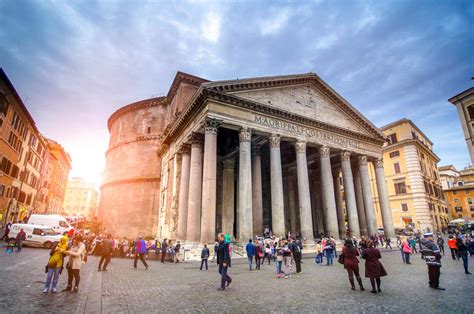 Pantheon, Rome (Italy): History and Description. Dome and Oculus