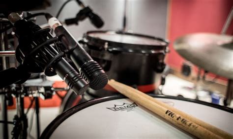 6 Best Snare Mics For Live And Studio (2024)