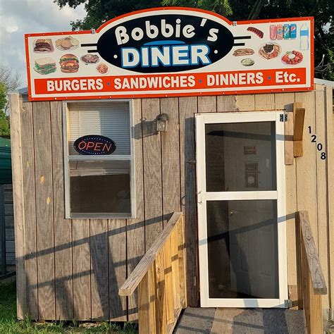 Bobbie's Diner | 1608 N State St, Clarksdale, MS 38614, USA