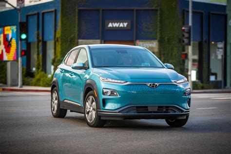 Hyundai Kona Electric explodes in Montreal garage