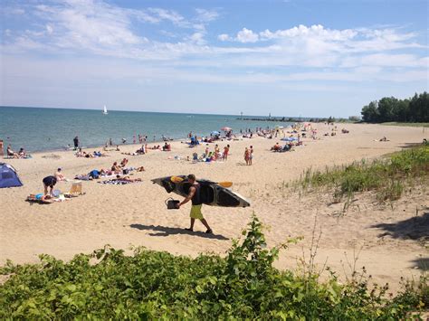 A perfect beach day on Lake Erie at Geneva State Park | Beach, State ...