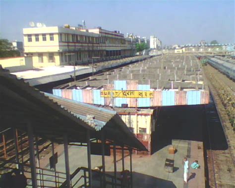 Surat Railway Station (ST) - Surat