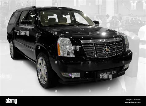 Black Cadillac Escalade ESV SUV Stock Photo - Alamy