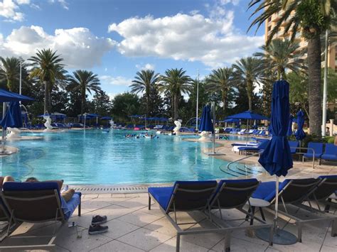 Ritz-Carlton Fort Lauderdale: Beachfront and Poolside - My Virtual ...