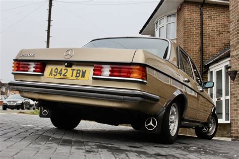 Mercedes-Benz W123 – The Ultimate Classic? | Car & Classic Magazine