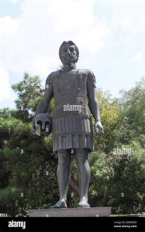 Philip ii statue macedon hi-res stock photography and images - Alamy