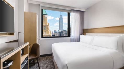 DoubleTree By Hilton New York Times Square South