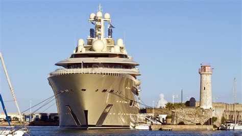 DILBAR yacht (Lurssen, 156m, 2016)