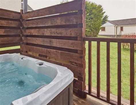 Lodges in Scotland with Hot Tubs– Find yours today