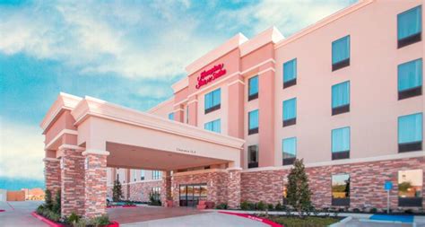 Hampton Inn and Suites Hotel in La Porte, TX