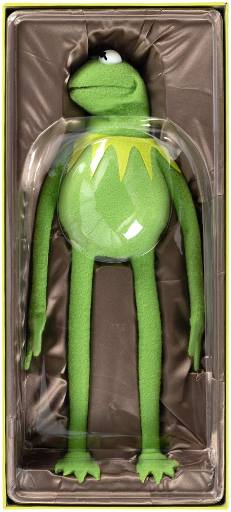 Hake's - "THE MUPPETS" KERMIT THE FROG PHOTO PUPPET BY MASTER REPLICAS.