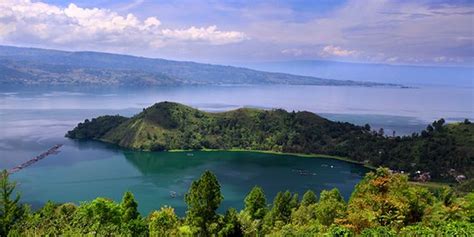 4 Fakta Menarik Pulau Samosir, Ada Danau di Tengah Danau | merdeka.com