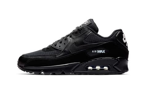 Nike Air Max 90 Essential Black and White | Drops | Hypebeast