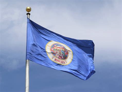 Commission to redesign Minnesota flag starts work Tuesday