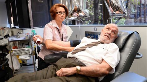 Man whose blood plasma saved over 2.4 million babies donates for the ...