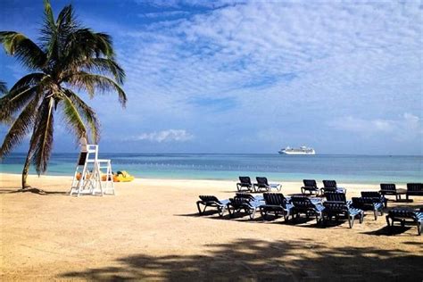 Arriba 75+ imagen blue waters beach club jamaica - Abzlocal.mx