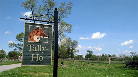 Custom Farm Entrance Signs - Created by Designs & Signs