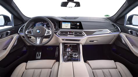 BMW X6 Interior Layout & Technology | Top Gear