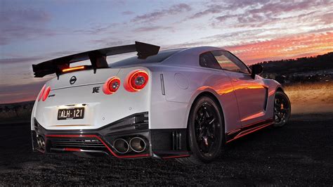 Nissan GT-R HD Wallpapers - Top Free Nissan GT-R HD Backgrounds ...