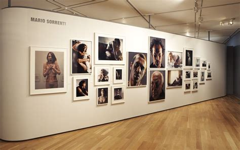 photography presentation ideas - Google Search | Fotoausstellung ...