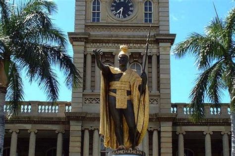 King Kamehameha I Statue: Honolulu Attractions Review - 10Best Experts ...