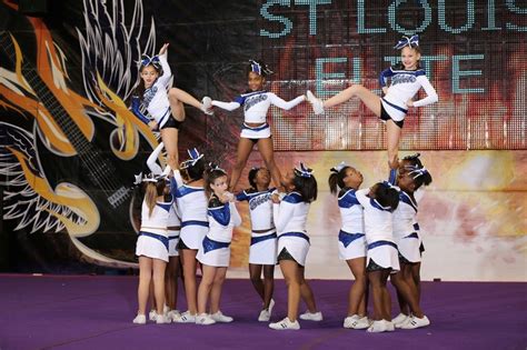 First competition of the season Dec 2012. | Cheerleading pictures ...