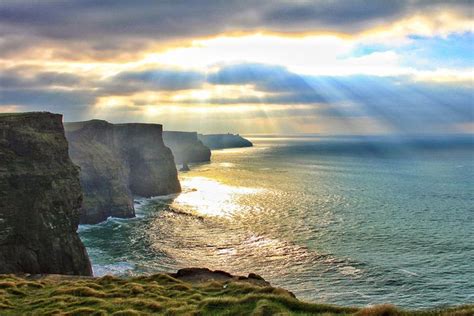 The 7 Best Cliffs of Moher Tours From Dublin [2022 Reviews] | World ...