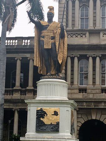 King Kamehameha Statue (Honolulu) - All You Need to Know Before You Go ...