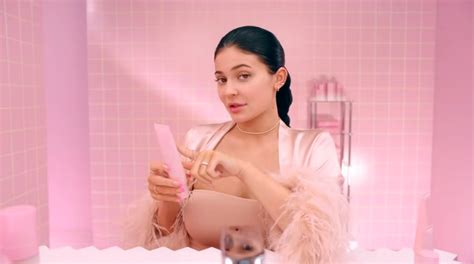 Try Kylie Jenner's Daily, Dewy Skincare Routine