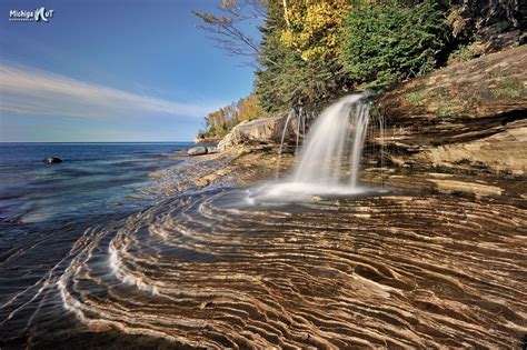 Miners Beach Falls , Pictured Rocks National Lakeshore, Michigans upper ...