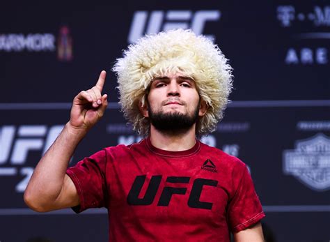 Khabib l'explique : Un seul combattant pourrait lui faire quitter sa ...