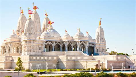 BAPS Shri Swaminarayan Mandir, Houston | Hindu temple, Temple, Hindu ...