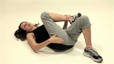 11 PIRIFORMIS STRETCHES TO GET RID OF SCIATICA, HIP, AND LOWER BACK ...