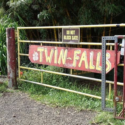 Twin Falls Maui in Haiku, Hawaii, MU (6 Photos)