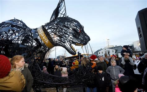 Reykjavik purchases its very own yule cat - Iceland Monitor