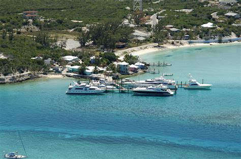 Staniel Cay Yacht Club in Bahamas - Marina Reviews - Phone Number ...