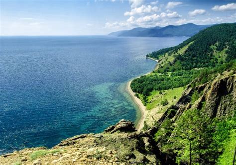 How Deep is Lake Baikal? 5 Facts on this Incredible Lake - A-Z Animals