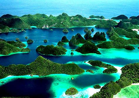 15 Top Things to Do in West Papua Indonesia - Diving - Beaches ...