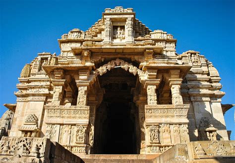 Jain temple inside Chittorgarh Fort - Chittor Fort - Wikipedia in 2024 ...