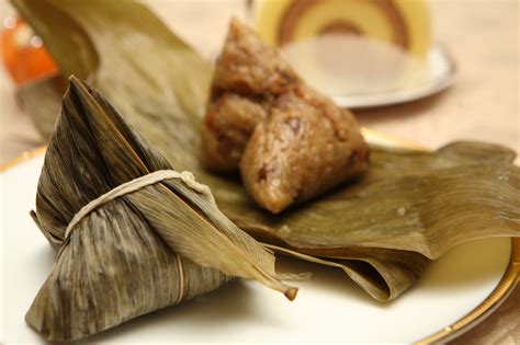 In the Kitchen: Sticky Rice Dumplings [11/18/17]