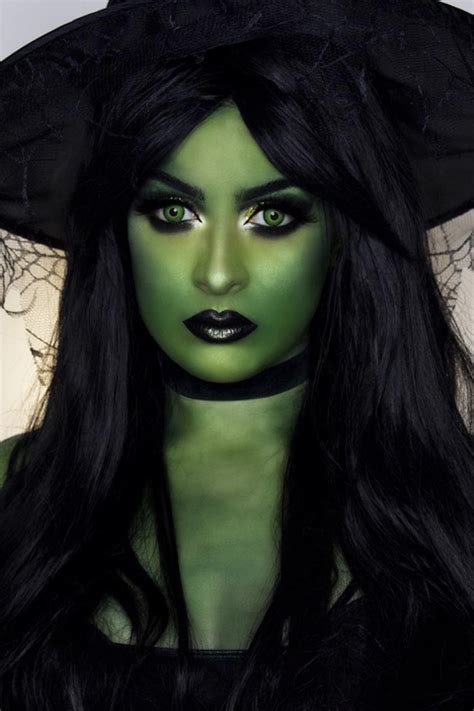 These Makeup Ideas Will Instantly Elevate a Basic Witch Costume ...