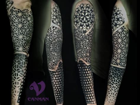 Top more than 76 geometric tattoo design latest - in.coedo.com.vn